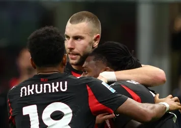 Milan, Roma'yı devirdi!