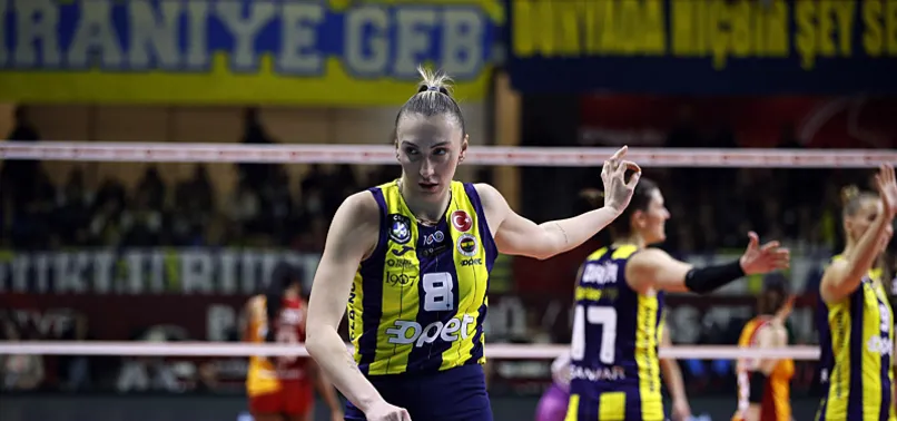 Fenerbahçe Opet yarı final için sahada!