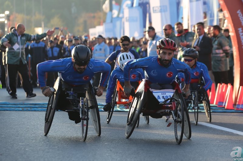 Vodafone 41. İstanbul Maratonu’nda renkli görüntüler