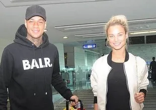 Rose Bertram taraftara isyan etti