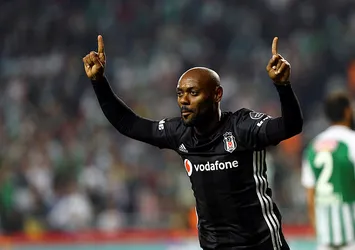 Vagner Love'dan ayrılık açıklaması