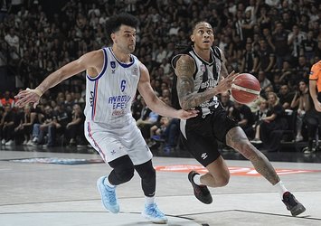 Anadolu Efes'te Bryant ile yollar ayrıldı!
