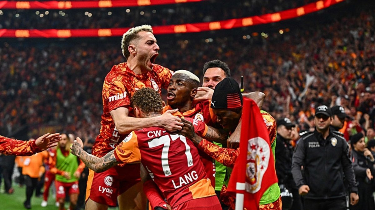 Efsane futbolcudan Chelsea'ye flaş transfer önerisi! Galatasaray taraftarını kızdıracak haber