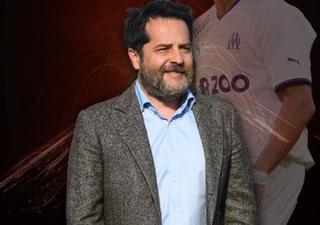Erden Timur temasa geçti! Cimbom'a bayram hediyesi