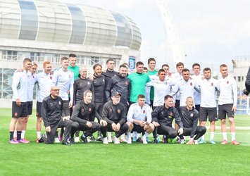 Başakşehir'den Shakhtar Donetsk'e jest!