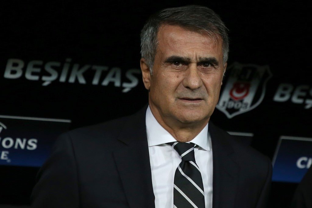 Beşiktaş-Benfica mücadelesinden kareler