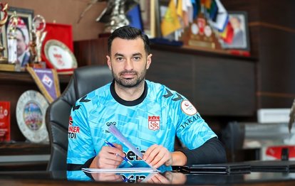 Kaleci Gökhan Akkan Sivasspor’da