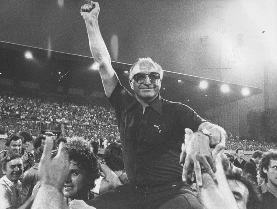 4 büyüklerin başına gelen büyük talihsizlikler