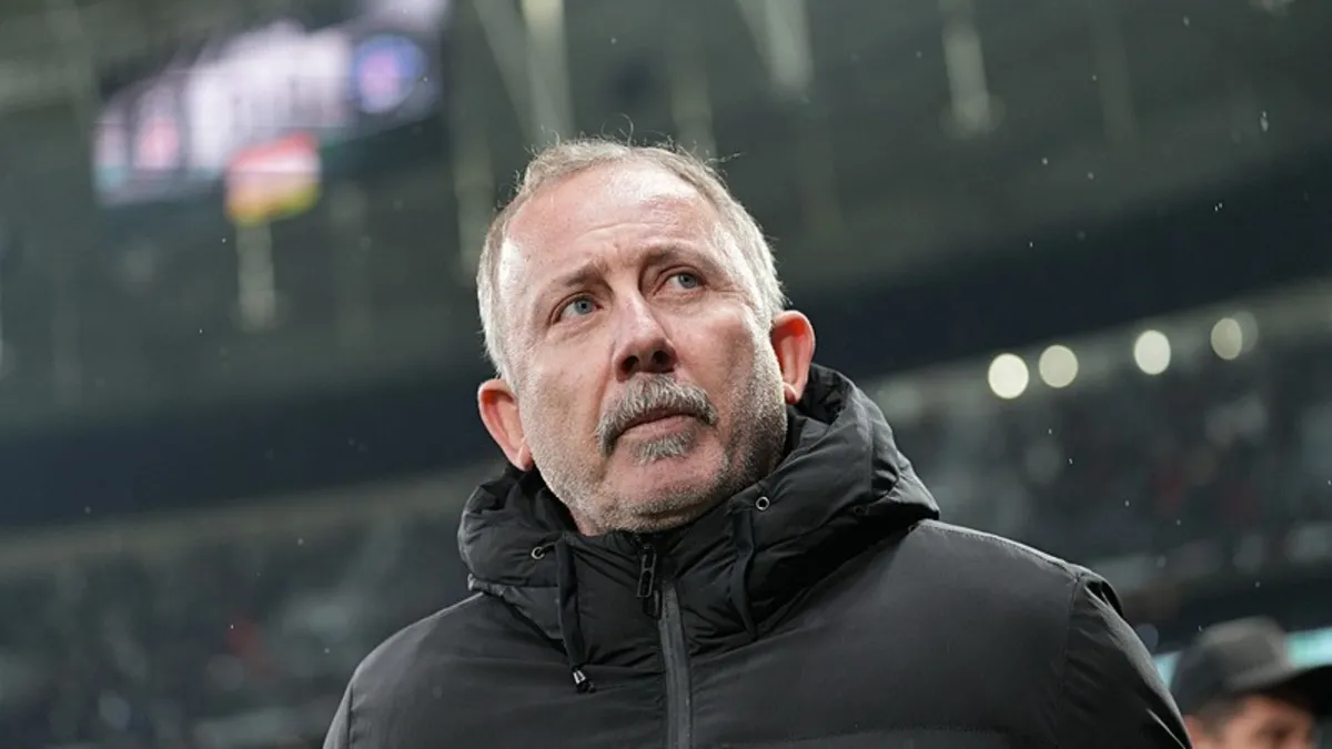 Sergen Yalçın Fenerbahçe derbisi öncesi konuştu! "Kazanmaya yönelik..."