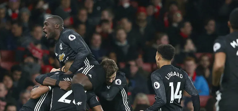 ManU, Arsenal'i rahat geçti