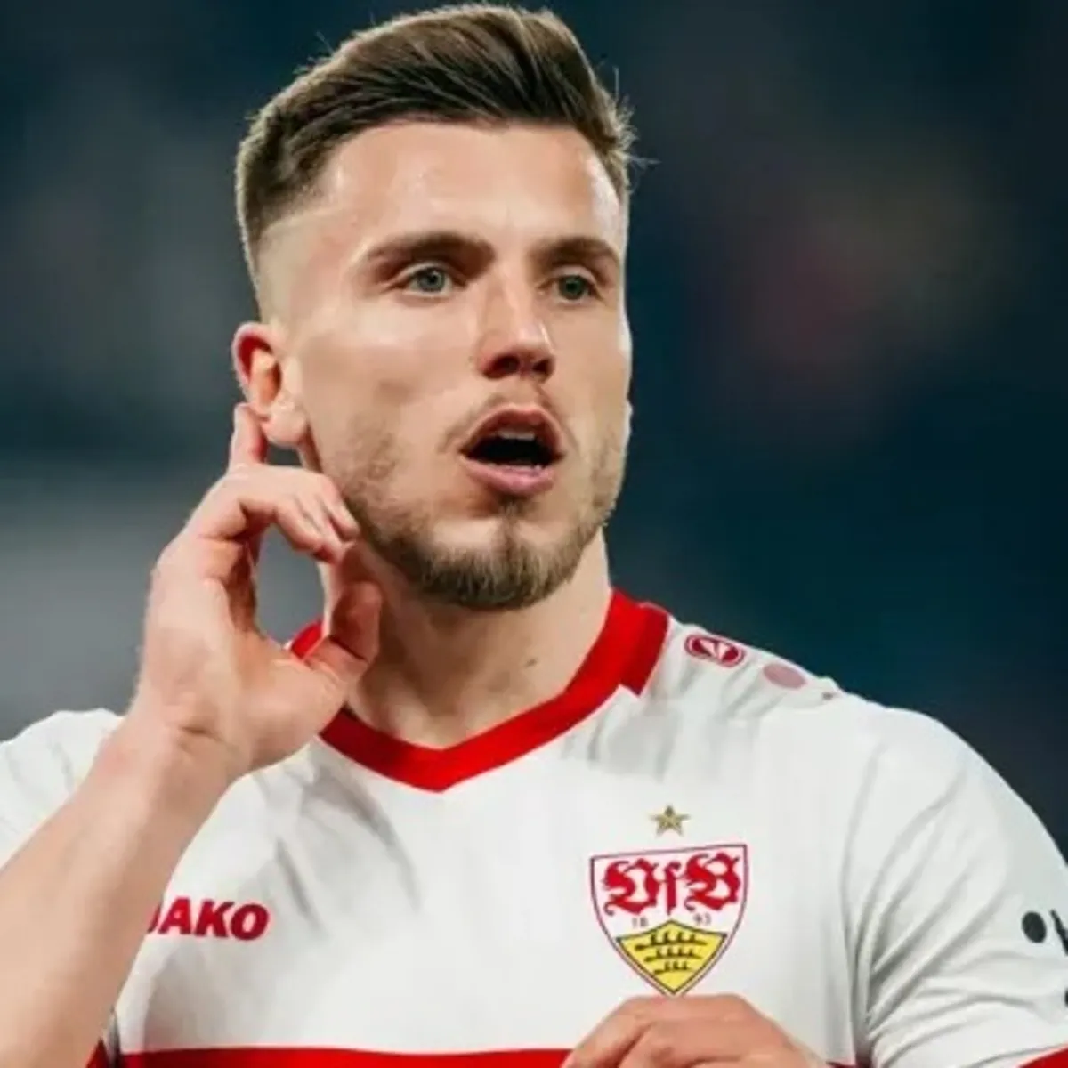 Galatasaray'ın golcü adayı Demirovic kararını verdi