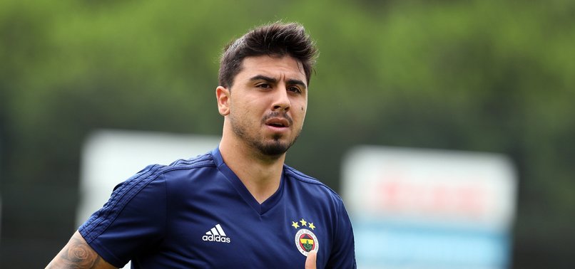 Fenerbahçe Ozan Tufan ile 2024 yılına kadar sözleşme uzattı