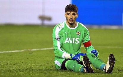 Fenerbahçe’de Altay Bayındır endişesi!