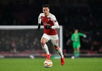 Mesut Özil resti çekti! "O paraya F.Bahçe’ye giderim"