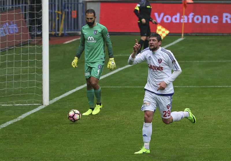 Medipol Başakşehir maçlara çıkmayacak