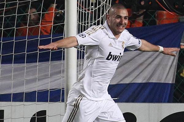 Futbolcuların en ilginç gol sevinçleri