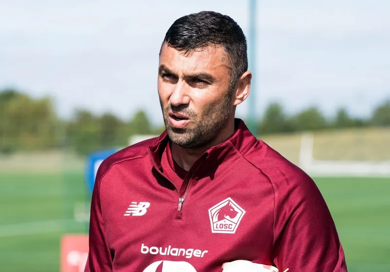 Burak Yılmaz resmen Lille'de! - 1