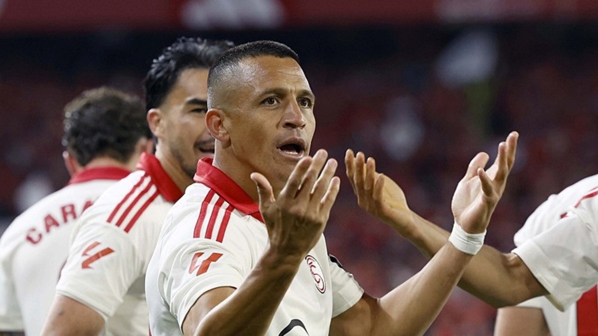 Sevilla evinde Real Sociedad'ı yendi!