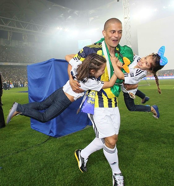 Alex de Souza, Fenerbahçe'ye dönecek mi? - Sayfa 1 ...