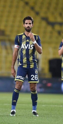 Fenerbahçe-Cagliari maçında dikkat çeken detay! Görenler dönüp bir daha baktı