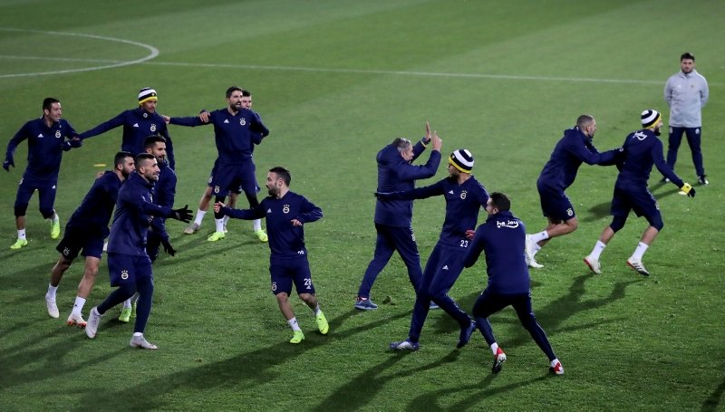 Fenerbahçe ’yeniden doğuş’ peşinde!