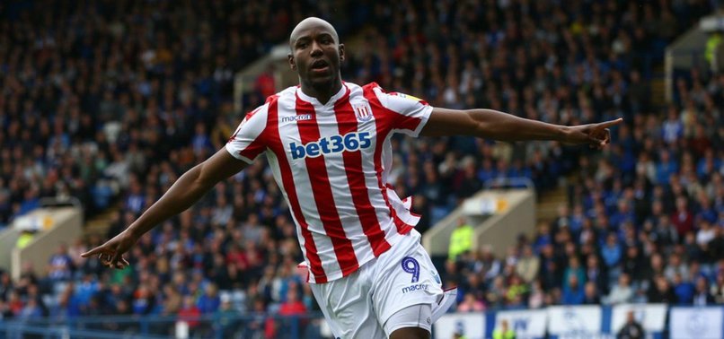 Trabzonspor Benik Afobe Transferini Bitirdi Benik Afobe Kimdir Aspor