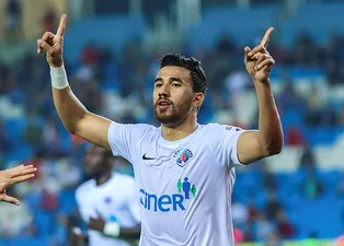 Trezeguet Aslan oluyor