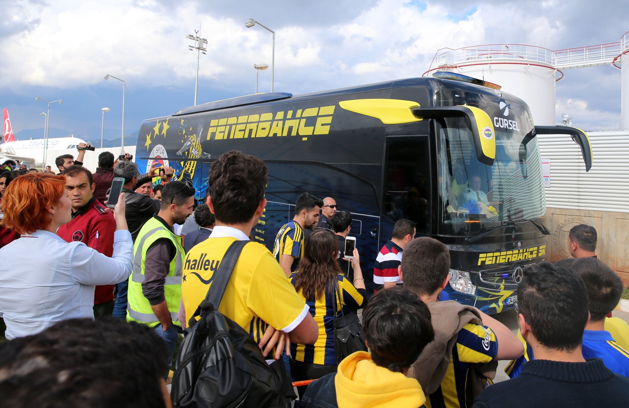 Fenerbahçe kafilesi, Gazipaşa’ya geldi