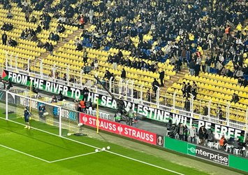 Kadıköy'de Filistin pankartları!