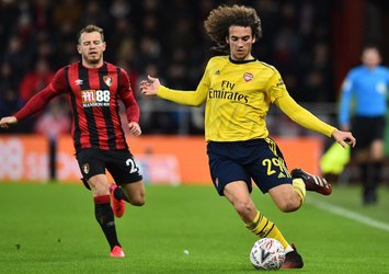 Arsenal'de flaş ayrılık!