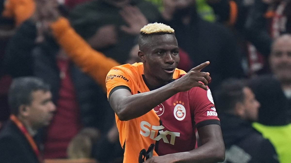 GALATASARAY HABERLERİ | Manchester United Osimhen'den vazgeçmiyor! Transferin finansal boyutu... GALATASARAY HABERLERİ | Manchester United Osimhen'den vazgeçmiyor! Transferin finansal boyutu...