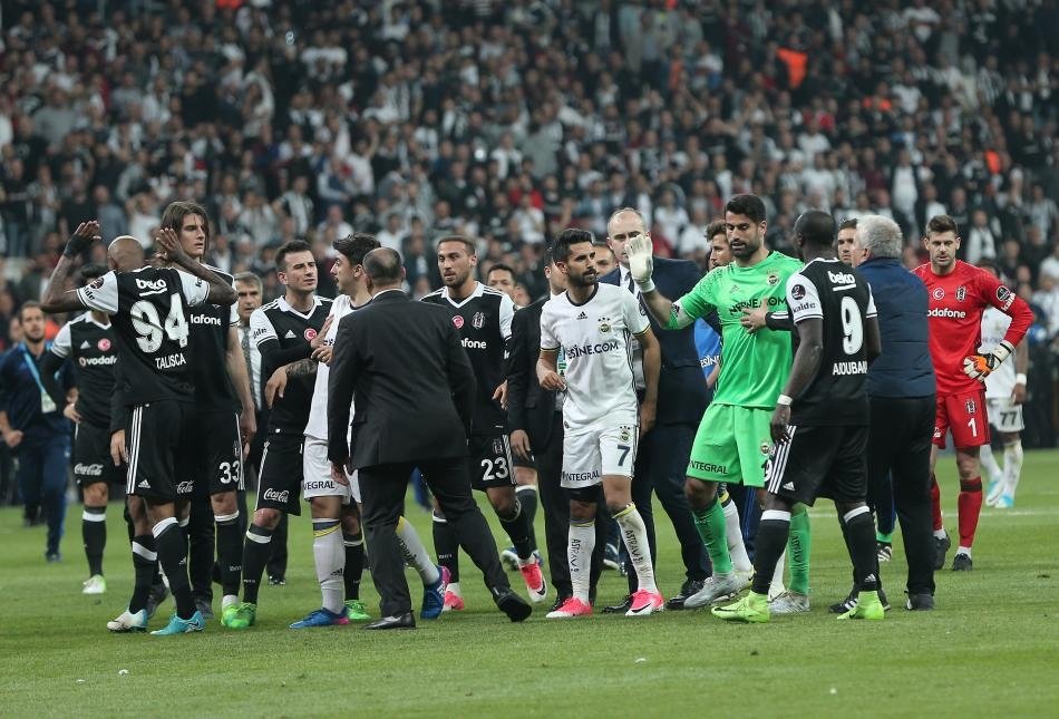Hıncal Uluç: Galatasaray seneye küme düşer