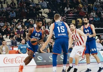 Anadolu Efes'in konuğu Barcelona Lassa