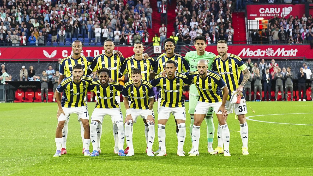 TRANSFER HABERİ: Fenerbahçe'de beklenmedik gelişme! Ayrılık kararı aldı TRANSFER HABERİ: Fenerbahçe'de beklenmedik gelişme! Ayrılık kararı aldı