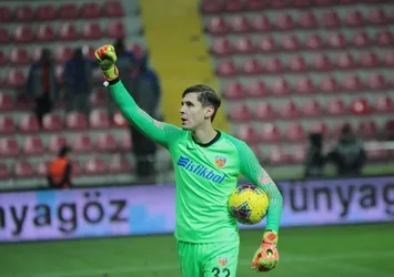 Lung'un kurtarışları Kayserispor'a yetmedi