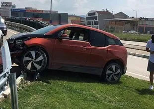 Sercan Yıldırım trafik kazası geçirdi