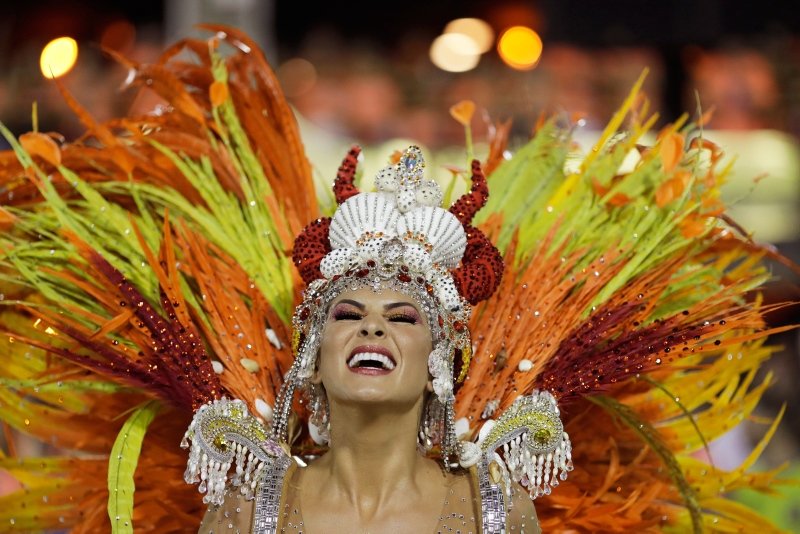 Neymar Rio Karnavalı’nda görüntülendi!