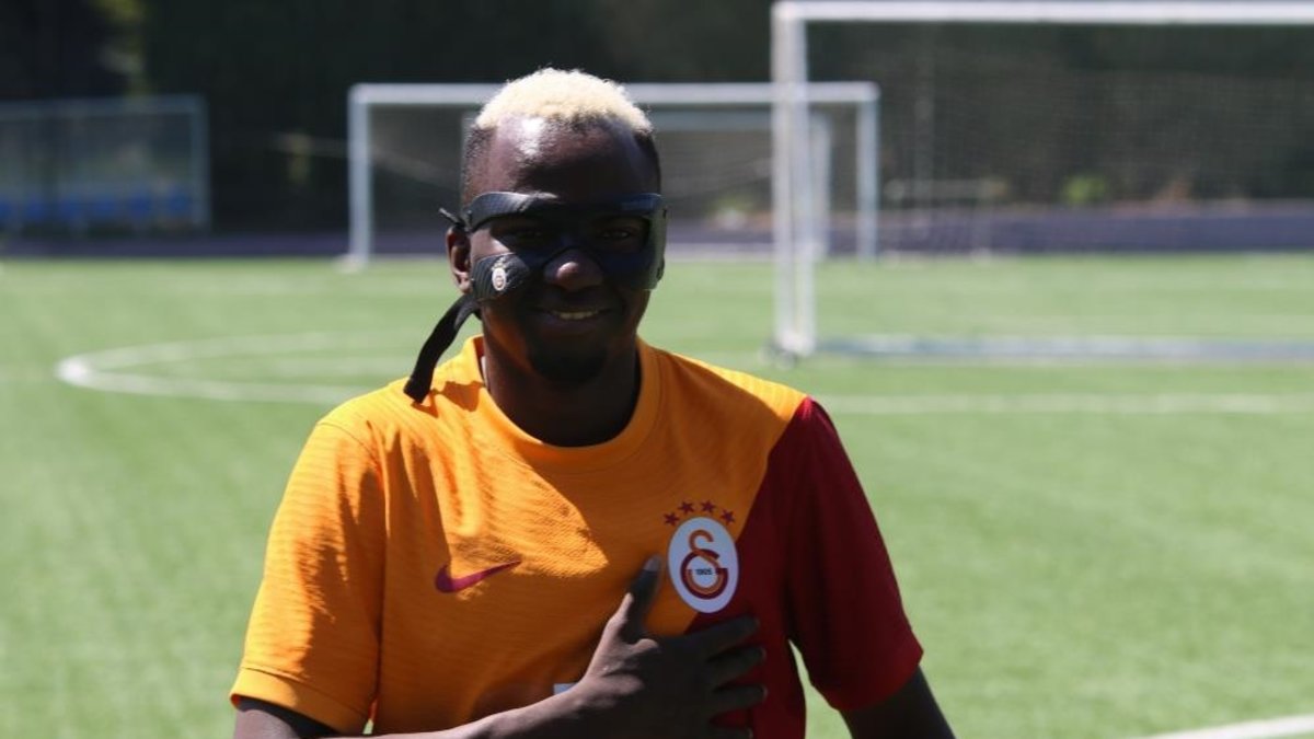 GALATASARAY HABERİ: Youssouf Adamou, kendisini Osimhen’e benzetiyor GALATASARAY HABERİ: Youssouf Adamou, kendisini Osimhen’e benzetiyor