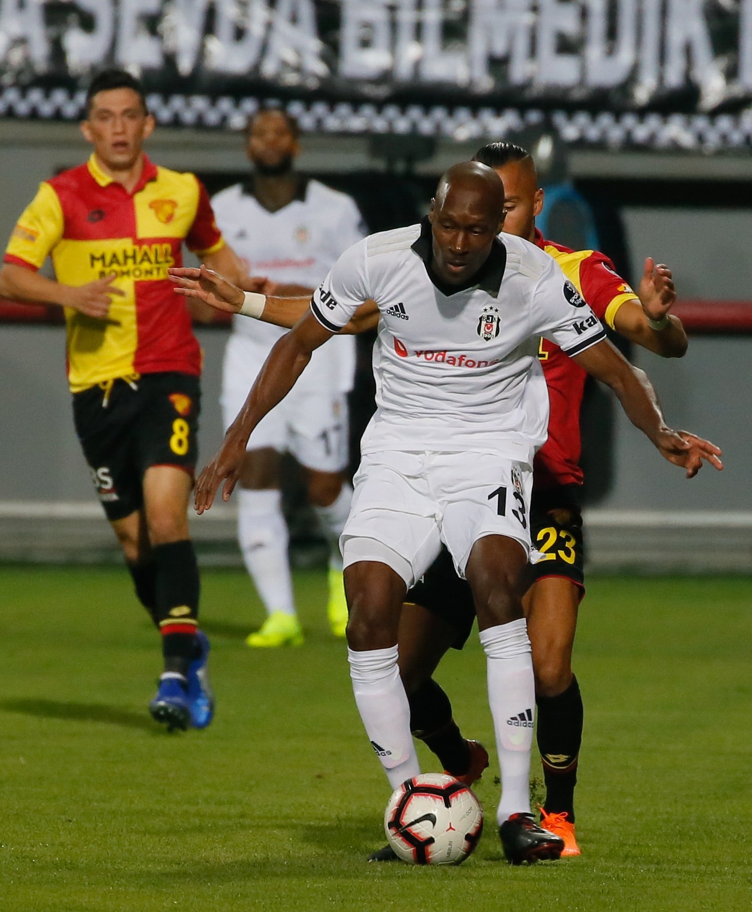Göztepe - Beşiktaş Maçtan kareler