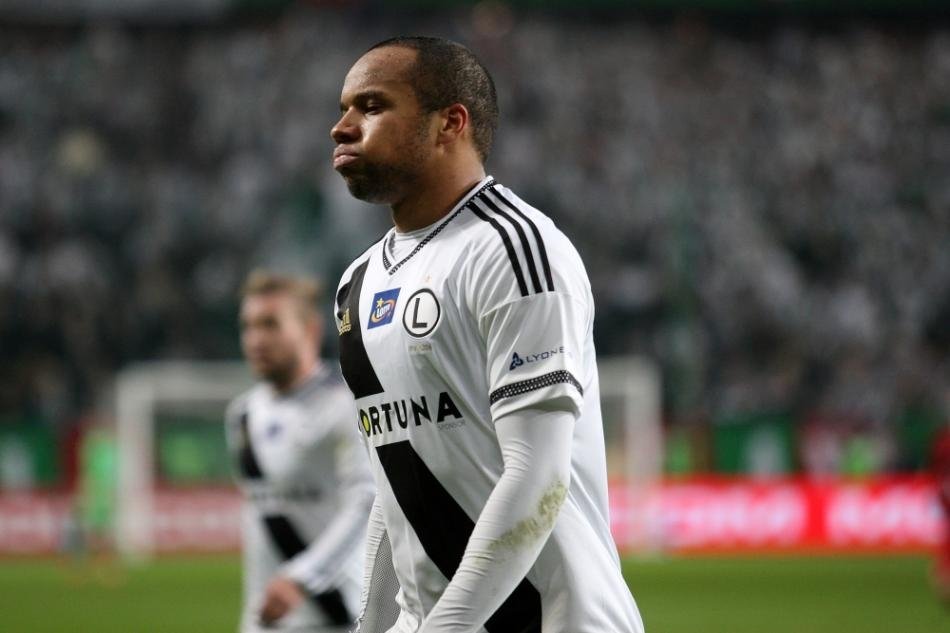 Fenerbahçe’de transfer taarruzuna devam