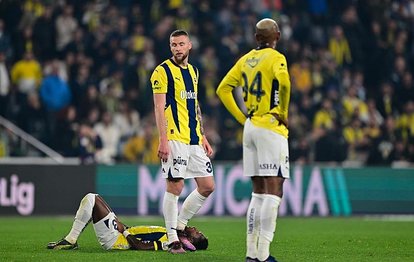 Fenerbahçe taraftarlarından Ali Koç ve yönetimine istifa çağrısı!