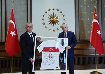 TFF Başkan Erdoğan'ın doğum gününü kutladı