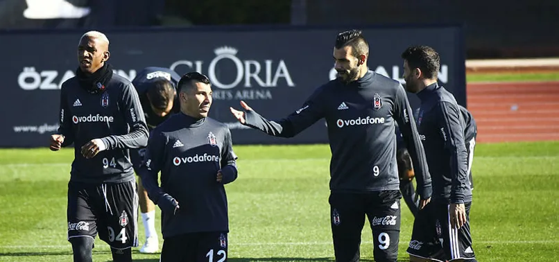 Vida sahne alıyor! İlk 11'de...
