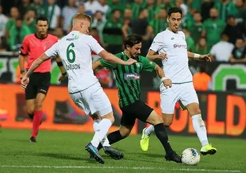 Konya deplasmanda Denizli'yi devirdi