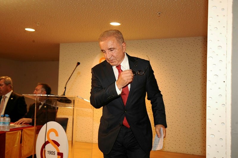 Galatasaray’a başkan olmak için destek istedi