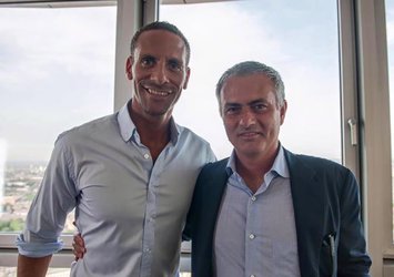 Ferdinand'dan Mourinho'ya: "Yakında görüşürüz"
