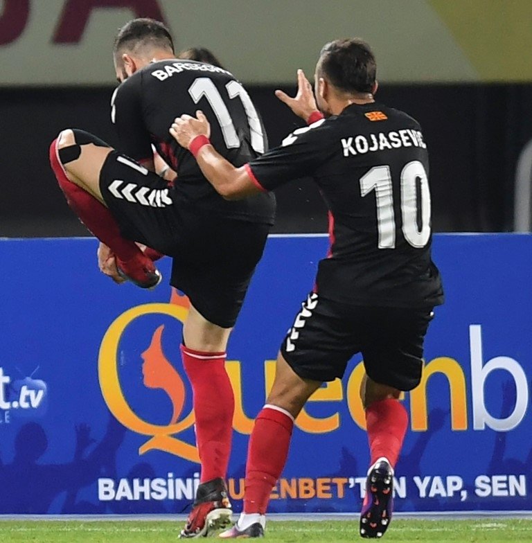 Vardar - Fenerbahçe maçından kareler