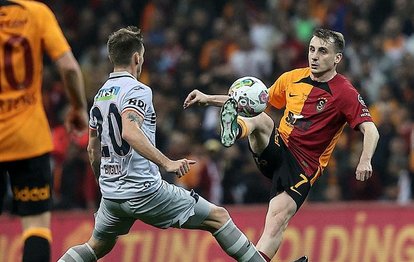 Galatasaray Başakşehir maçında VAR sonrası penaltı kararı!