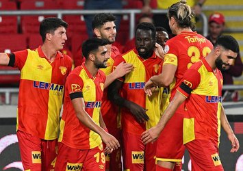 Göztepe kalede geçit vermiyor!