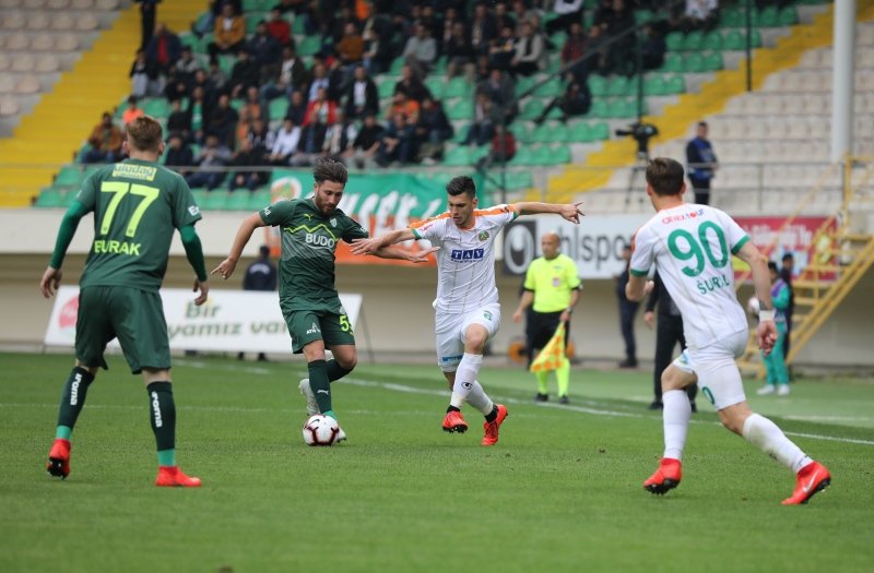 Alanyaspor - Bursaspor maçından kareler...